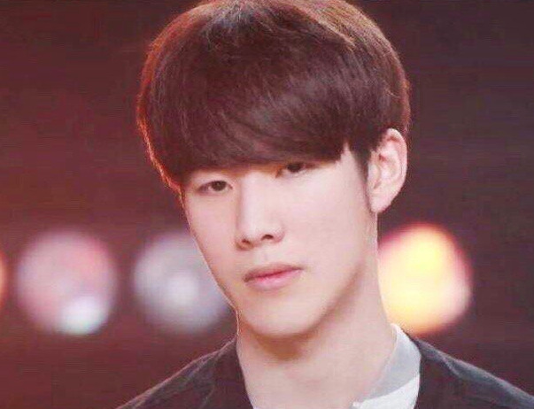 虎视眈眈 虎视眈眈