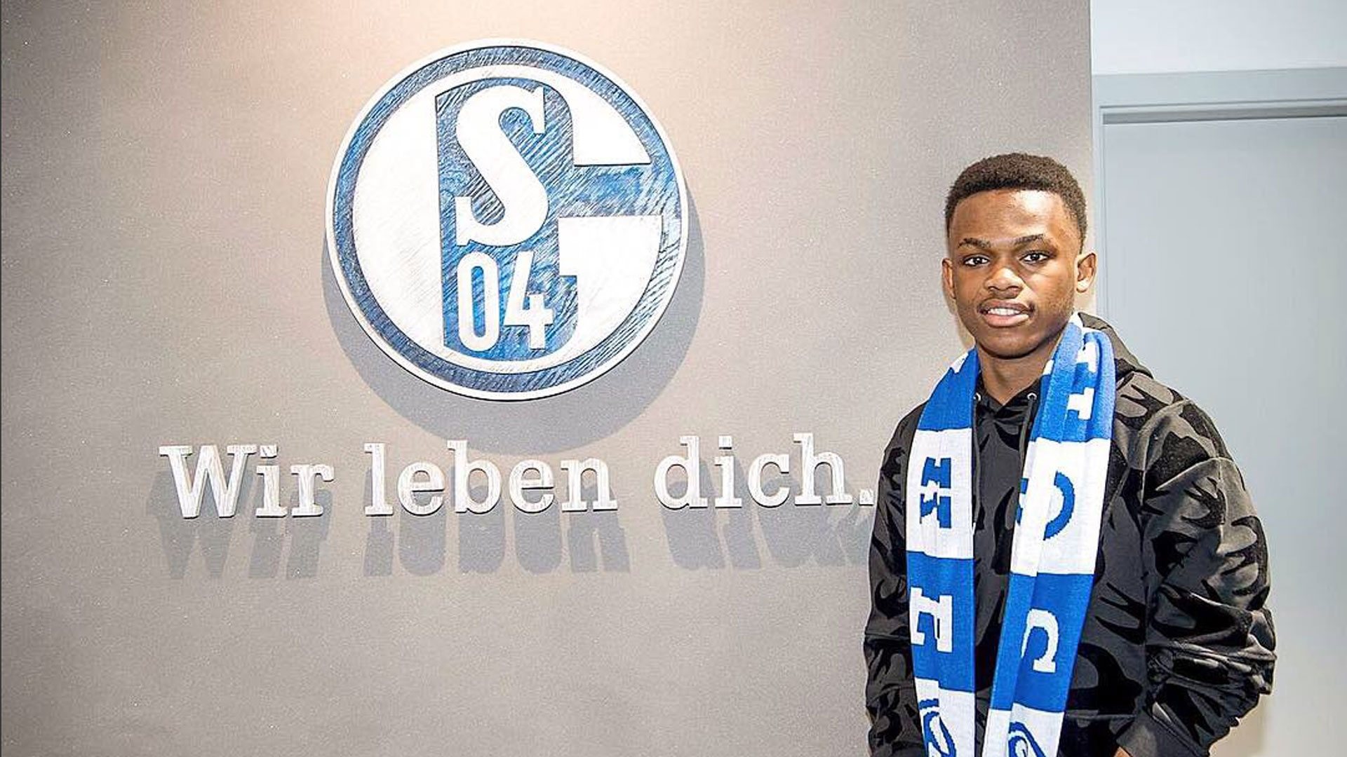 成为赛事的 成为赛事的