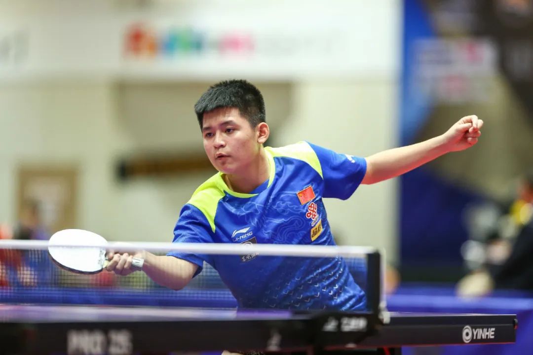 成半身位接 成半身位接